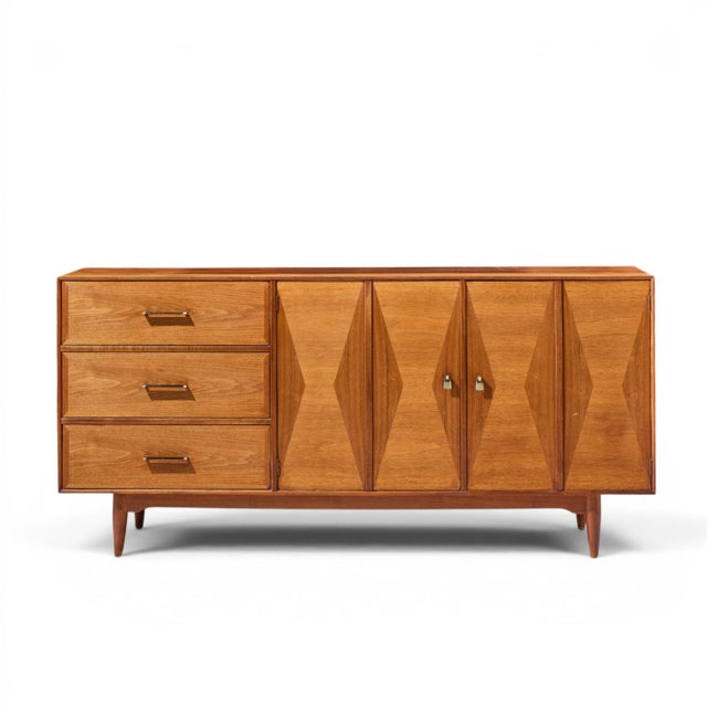 Mid-Century Modern Ramseur Harlequin Mid Century Walnut Credenza and Hutch For Sale - Image 3 of 14