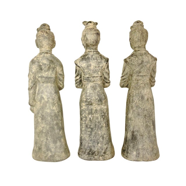 Maitland - Smith Vintage Maitland Smith Terracotta Statues of Asian Women - Set of 3 For Sale - Image 4 of 12