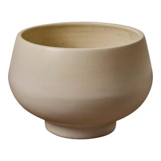 Gainey Matte Glazed Ceramic Planter, Circa 2000s For Sale