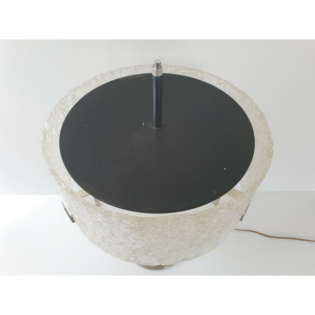 Mid-Century Modern Vintage Resin and Acrylic Glass Table Lamp from Maison Arlus, 1950s For Sale - Image 3 of 11