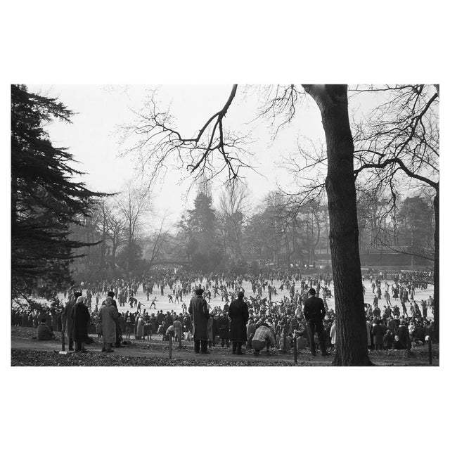 Maurice Bonnel, Skating on the Frozen Lake in the Bois De Boulogne, 1950s, Photography For Sale