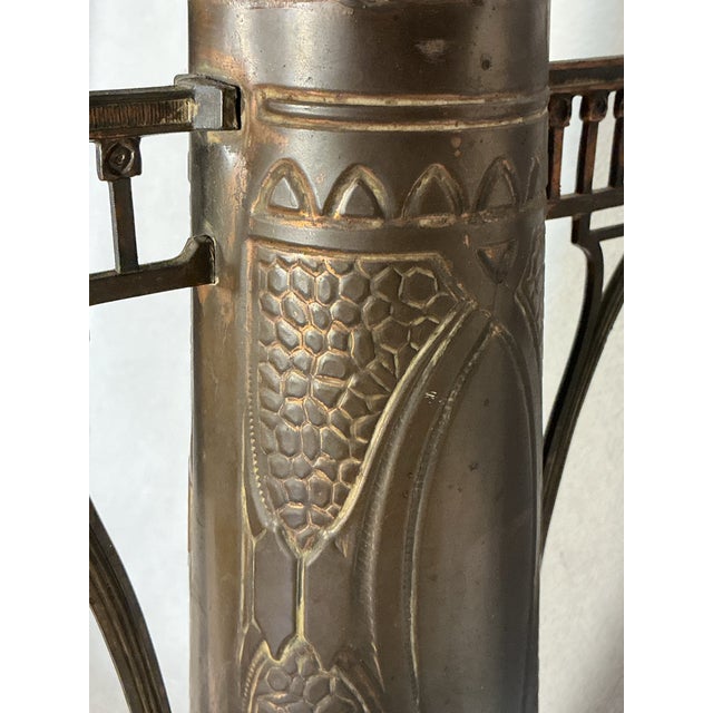 Antique Art Nouveau Copper and Brass Twin-Handled Vase, Attributed to Beldray England, Circa 1890 and 1919 For Sale - Image 10 of 12