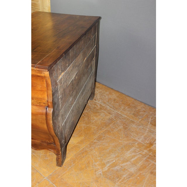 Bordeaux Style Walnut Commode, 18th-Century For Sale - Image 14 of 15
