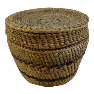 Vintage Small Tabletop Hand Woven Lidded Basket Box For Sale