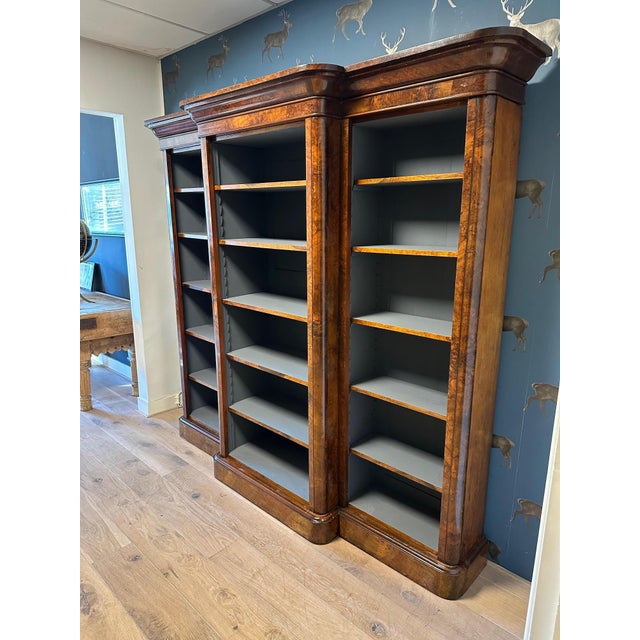 Large Open Bookcase in Walnut For Sale - Image 5 of 12
