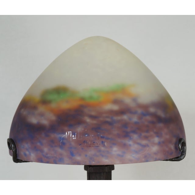 1920s Large 1920s French Art Deco Muller Freres Mauve Mottled Glass & Wrought Iron Table Lamp For Sale - Image 5 of 10