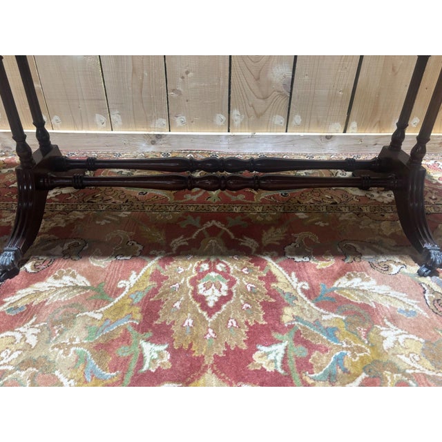 Regency English Coffee Table in Mahogany and Green Leather Embossed with Gold, 1890s For Sale - Image 3 of 10