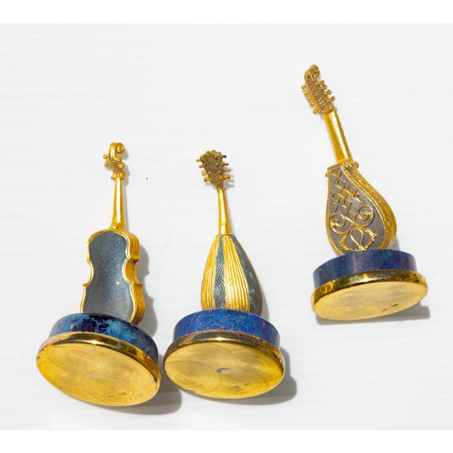 12 Italian Gilt Silver and Lapis String Instrument Place Card Holders Angeletti For Sale - Image 4 of 12