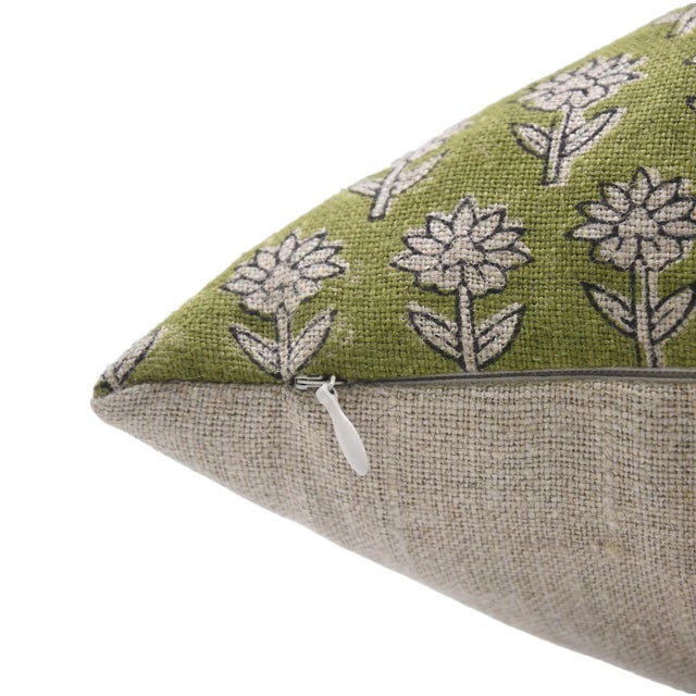Art Deco Pankhudi Thick Linen Square/Lumber Block Printed Pillow Cover 24x24 Inch- Pankhudi For Sale - Image 3 of 5