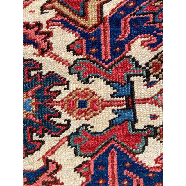 Vintage Heriz Rug in Wool, 1920s For Sale - Image 18 of 18