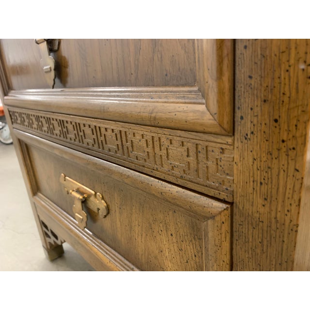 Dixie Shangri La Nightstands a Pair For Sale - Image 11 of 12