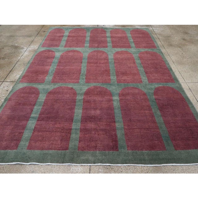 Art Deco Galerie Shabab Collection Mid-20th Century Turkish Art Deco Style Carpet For Sale - Image 3 of 9