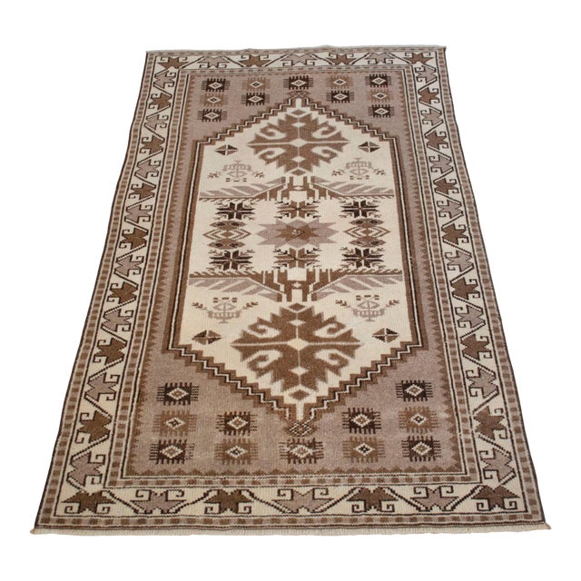 1980s Hand Knotted Turkish Rug Undyed Wool Low Pile Smal Rug - 2'7" X 4'4" For Sale