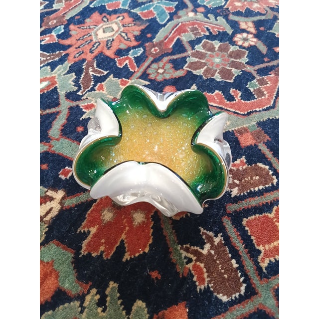 Murano Vintage Murano Attributed Glass Ashtray - Mid-Century Modern Green, Gold and White Sommerso Bullicante Bowl For Sale - Image 4 of 12