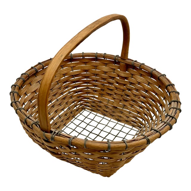 Large Authentic Vintage Steel Wire & Ash Wood Splint Massachusetts Famous Ipswich Clam Diggers Gathering Basket For Sale