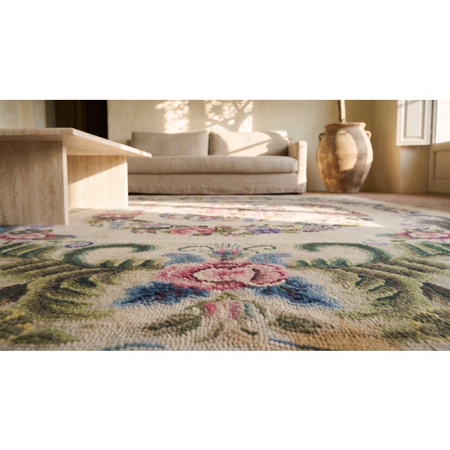 Early 20th Century (1935) Ivory Multicolor Antique American Hooked Rug 4'2" X 7'6" Americana Floral Carpet For Sale - Image 15 of 15