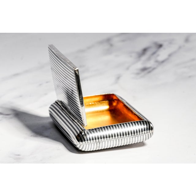 1920s Exceptional Antique European Continental 900 Silver Niello Case Snuff Box Tobacciana Luxury Silver Collectible For Sale - Image 5 of 15