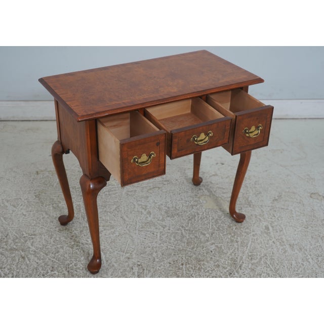 English 1990s Hekman George III English Style Walnut Dressing Table Lowboy For Sale - Image 3 of 18