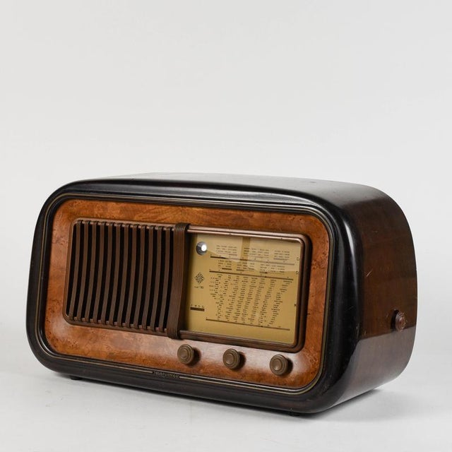Telefunken radio model t83 measures 62 x 25 x h 33 style radio category dimensions: height 33 cm width 62 cm depth 25 cm...