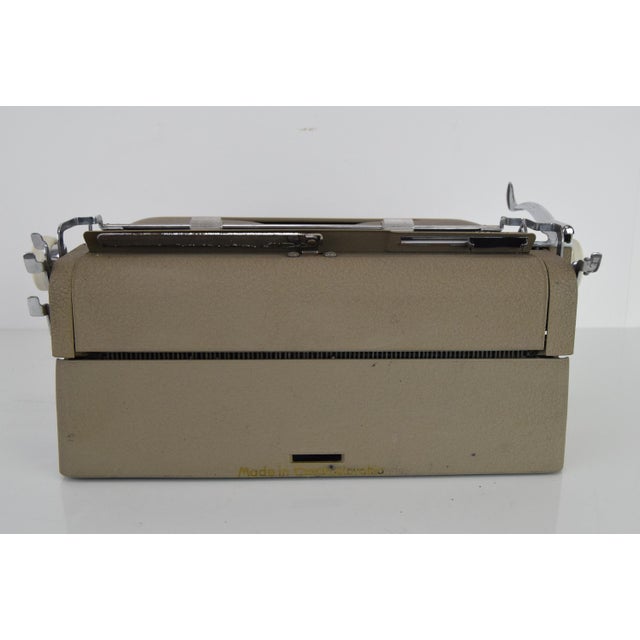 Mid-Century Typewriter from Zeta, 1950s For Sale - Image 13 of 18