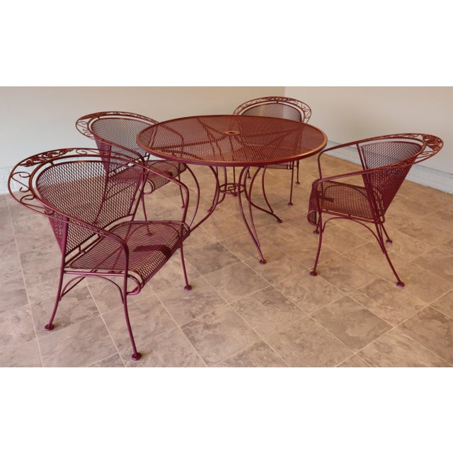 Russell Woodard Mid-Century Russell Woodard Grapevine Wrought Iron Patio Dining Set, 5 Pieces, C. 1950s For Sale - Image 4 of 17