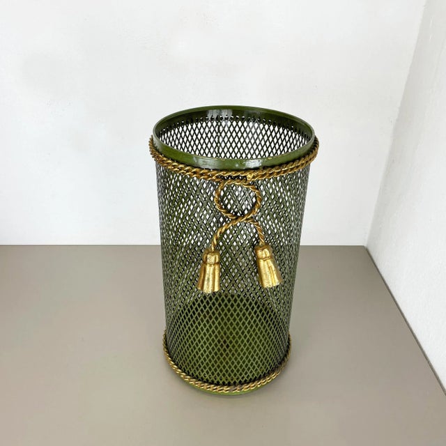 Bauhaus Hollywood Regency Gilded Metal Umbrella Stand from Li Puma, Firenze, Italy, 1950s For Sale - Image 3 of 18