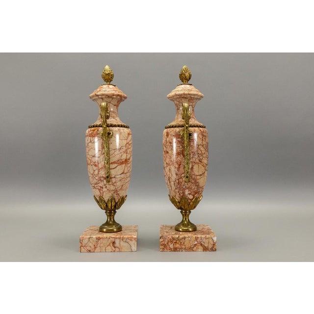 Neo-Classical French Pink Marble Urns with Bronze Mounts, 1920s, Set of 2 For Sale - Image 13 of 18