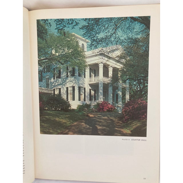 Ante-Bellum Homes of Natchez / an Oversized Vintage Coffee Table Book / 1970 For Sale - Image 4 of 13
