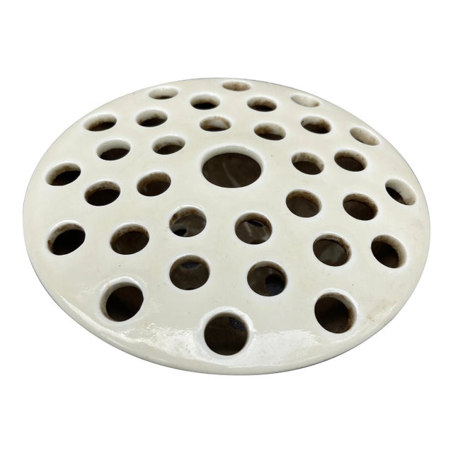 Vintage Ceramic Flower Pin Frog For Sale