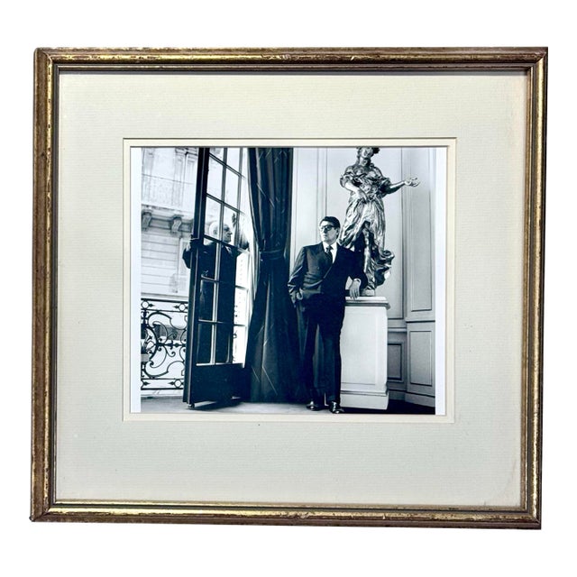 Reproduction Black & White Print of Yves Saint Laurent & Pierre Bergé, Paris 1996 Photographed by Helmut Newton For Sale