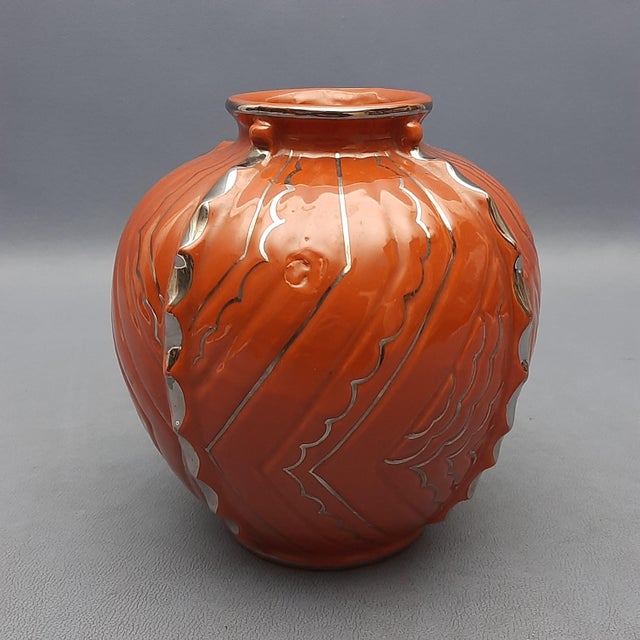 Futurist Art Deco Style Orange and Silver Ceramic Vase by Gualdo Tadino for Robbia, 1960s For Sale - Image 4 of 11