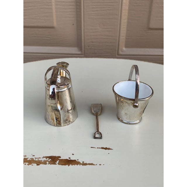 Godinger Late 20th Century Silver Godinger Country Garden Pail and Watering Can Salt and Pepper Shakers For Sale - Image 4 of 7