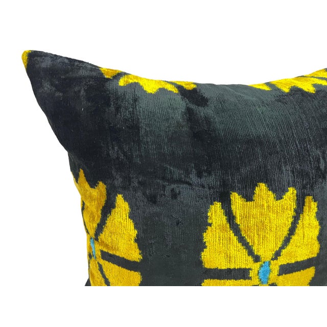 Velvet Silk Cushion Cover with Flower Design, 2000s For Sale - Image 9 of 11