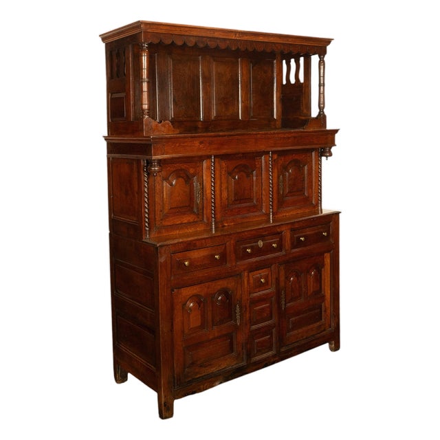 Antique Early 18th Century Carved Oak Welsh CWPWRDD Tridarn Cupboard Cabinet 1730 For Sale