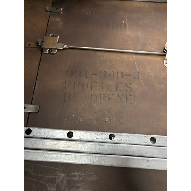 Drexel Heritage “Profiles” Collection Dining Table With Two Leaves For Sale In Chicago - Image 6 of 8