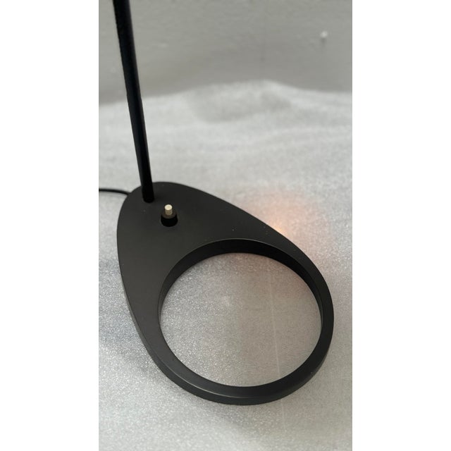 Vintage AJ Table Light in Brown-Gray by Arne Jacobsen for Louis Poulsen For Sale - Image 14 of 17