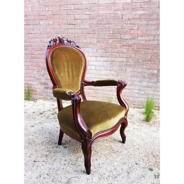 Wood Biedermeier Mahogany Armchair with Carved Grapes and Leaves Decoration on Top, 1870s For Sale - Image 7 of 18