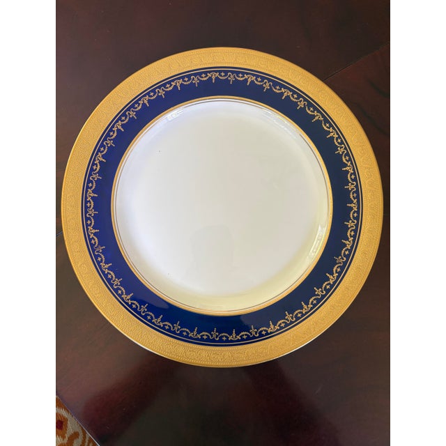 Late 20th Century Aynsley Georgian Cobalt Dinner Dishes, England, Late 20th Century, Fit for an Embassy For Sale - Image 5 of 15