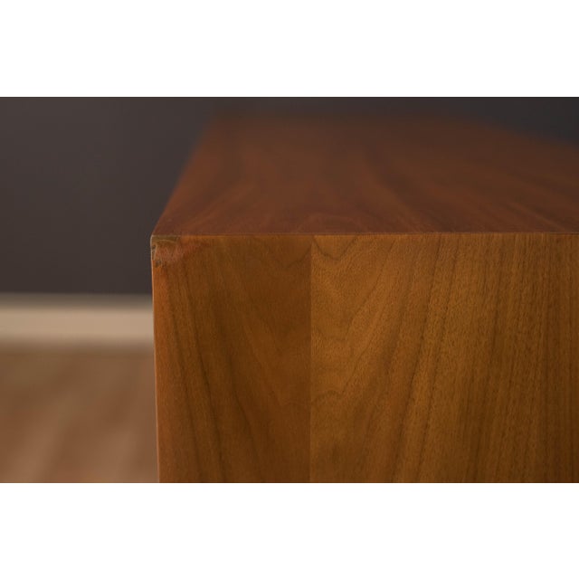 Mid Century California Modern Walnut Tambour Door Credenza by Milo Baughman For Sale - Image 17 of 18