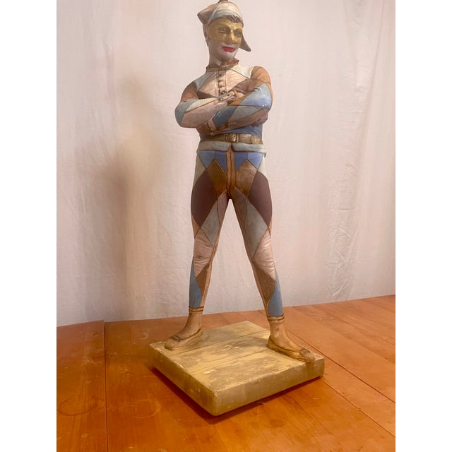 Mid 20th Century Marbro Harlequin Figural Table Lamp – Restored & Rewired For Sale - Image 10 of 17