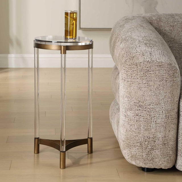 Modern Pereira Round Acrylic Accent Table For Sale - Image 3 of 6