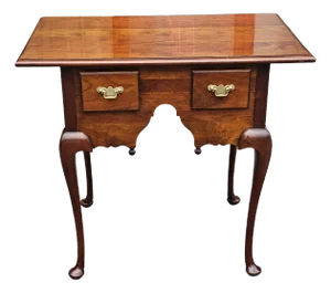Madison Square Adams County Collections Queen Anne Style Cherry Lowboy Table