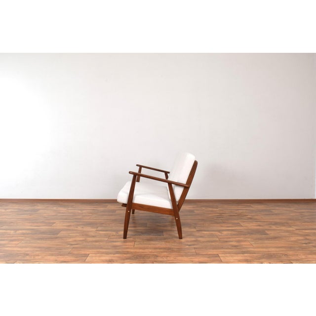 1960s Mid-Century Modern Danish Teak 2-Seater Sofa, 1960s For Sale - Image 5 of 12