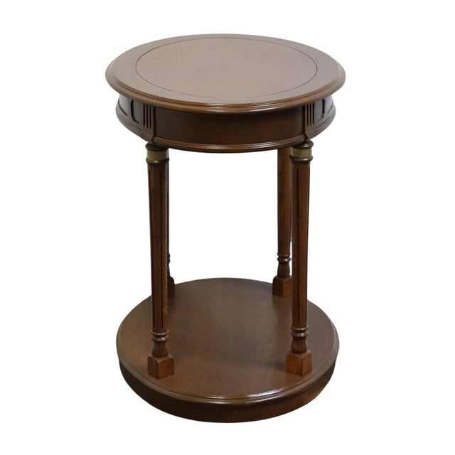 Late 20th Century High End Vintage Banded Bookmatched Walnut Italian Neoclassical 29" Oval Accent End Table For Sale - Image 5 of 8