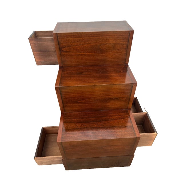 Brown 1990s Japanese Kaidan Tansu Step Chest Cabinet Pin Locks Four Pass Through Drawers 1a For Sale - Image 8 of 13