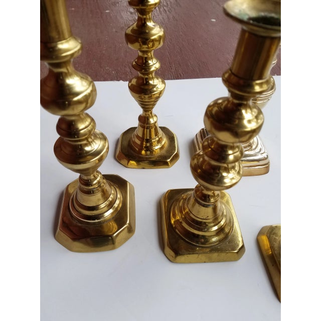 English Antique 19th Century English Brass Assembled Candlesticks - Set of 5 For Sale - Image 3 of 6
