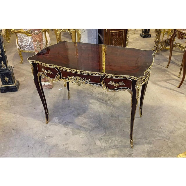 In love with the design. Fantastic table with a rectangular frame. Beautiful copper desk table, it has a functional...
