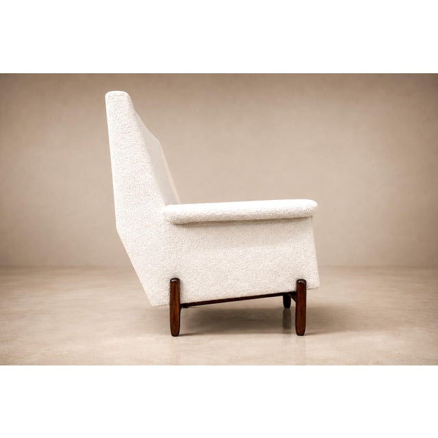 Off-white Jorge Jabour Club Chair in Brazilian Rosewood and Bouclé, Brazil, 1960s For Sale - Image 8 of 18