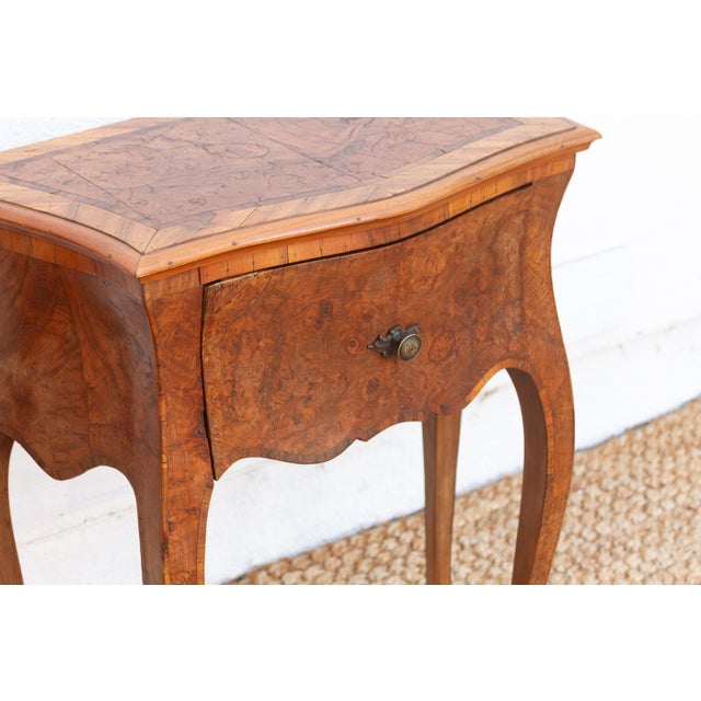 Pair of Mid Century Burr Walnut Italian Nightstands For Sale In Los Angeles - Image 6 of 12