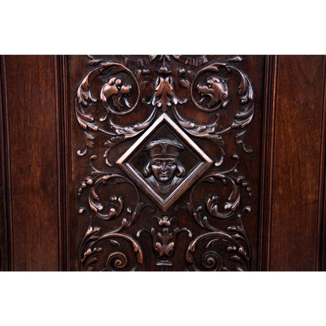 Brown Box Bench, France, 1880s For Sale - Image 8 of 18